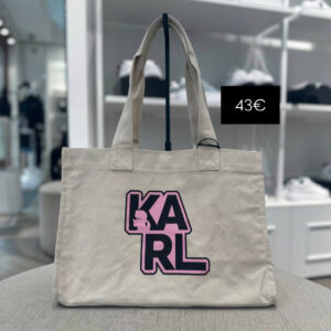 Karllagwrfeld8