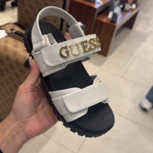 sandaleguessbardhe